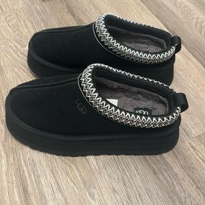 UGG Tazz Platform Slipper
